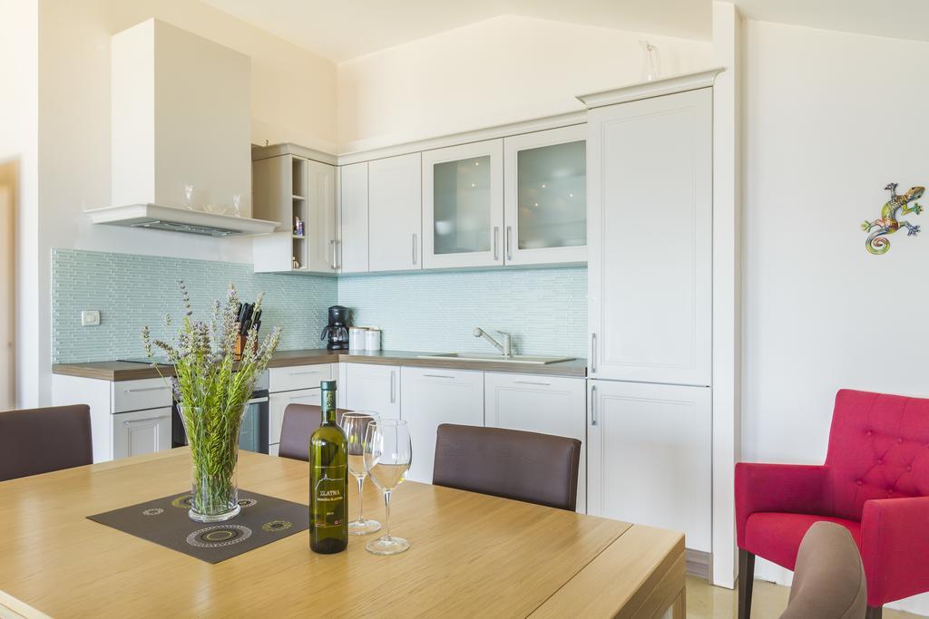 Luxury Apartments Villa Matea Malinska Extérieur photo