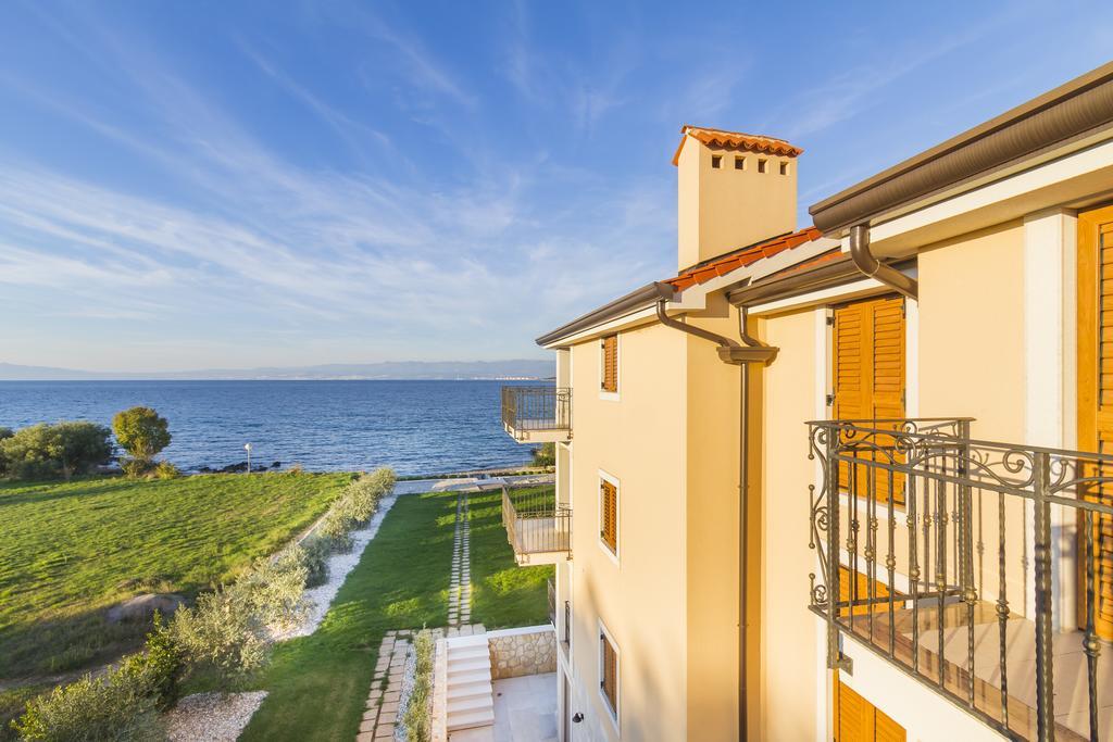 Luxury Apartments Villa Matea Malinska Extérieur photo